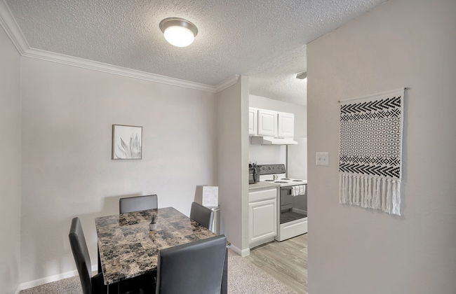 Lovely Midland Getaway With Fitness Center - Foto 34