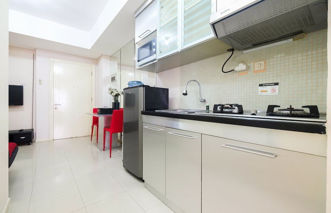 Comfy 1BR Apartment at Cosmo Terrace - Photo 11