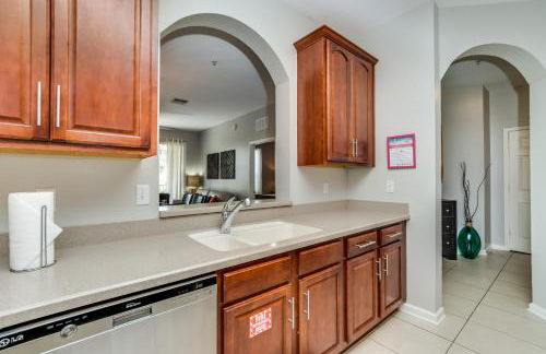 Newly Updated Condo w Scenic Resort View - Foto 13