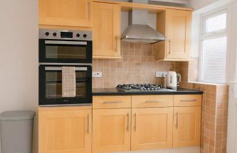 Kempston Home Sleeps 7-9 Long Stays Parking - Foto 6