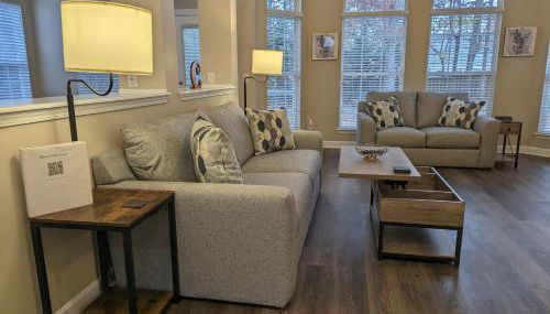 Cedar's Corner in Concord Spacious & Clean - Foto 3