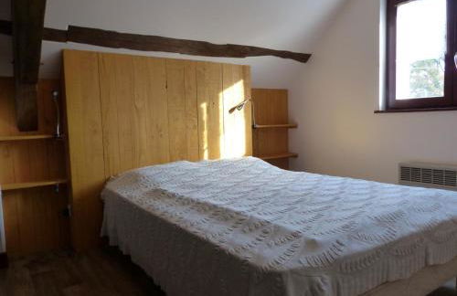 Gîte Indépendant Près de Le PAL avec Wifi et Animaux Acceptés - FR-1-489-51 - Foto 10