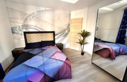 LUJO Proyector, Maquina Arcade, Wifi y patinetes - Foto 6