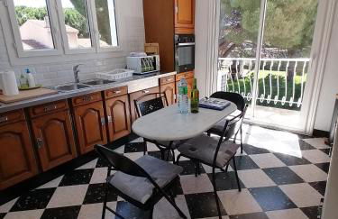 Villa climatisée, proche mer, 2 grands appartements indépendants, parking, wifi - Foto 22