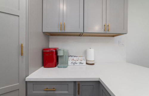 Pickleball-Basketball Oasis-Pool & Spacious Home - Photo 25