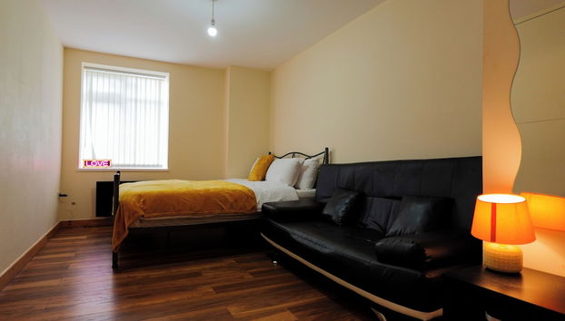 LuxeLiving Apartment - Foto 2, Quarto