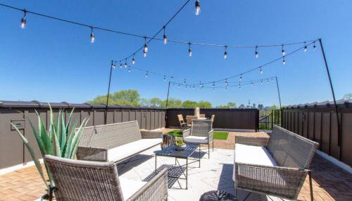 The Ultimate Double Rooftop Deck with Skyline Views - Foto 3
