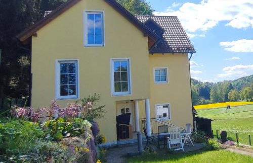 Ferienhaus am Bach mit großem Garten - Foto 10