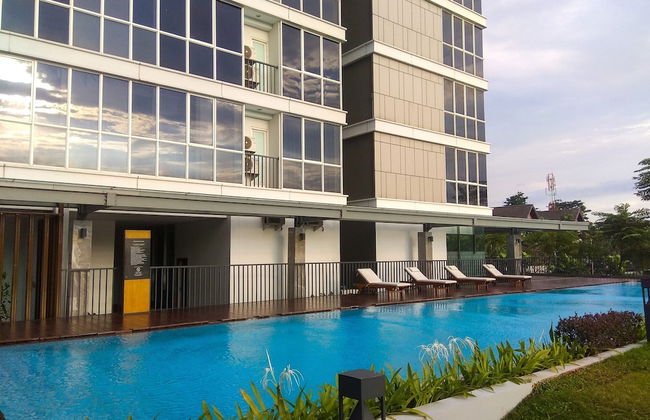 Big Size with City View @ 3BR Lexington Apartment - Photo 20