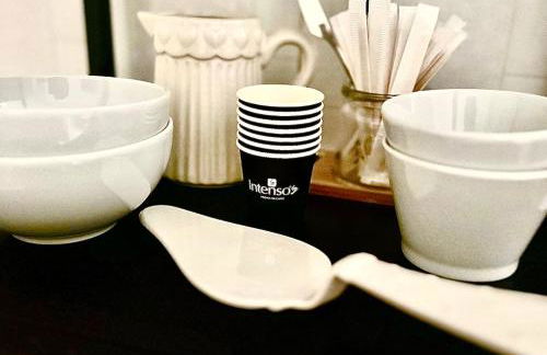 Spacious 130 sqm Luxury Apartment - 2 Bathrooms - Central Station & Old Town - Foto 34