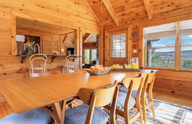 Secluded w/ Deck Views, Hot Tub, & Ping Pong Hudson in the Berks by Avantstay - Foto 15