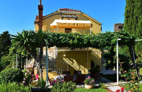 2 bedroom apartment with garden - Foto 23