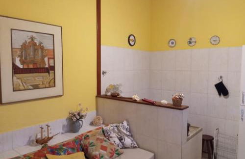 CASA RÚSTICA AMARELA 1 E 2 Meaípe - Foto 39