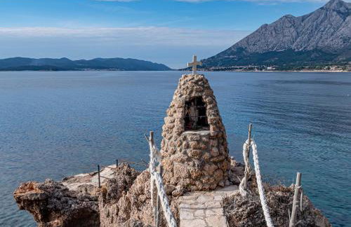 Villa Sea Edge - Three Bedroom Villa With Sea View - Photo 36