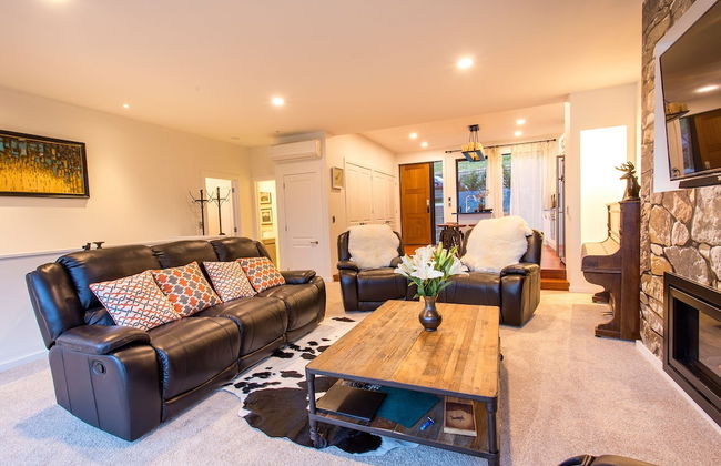 Sagittarius DH Lake View Villa - Foto 20