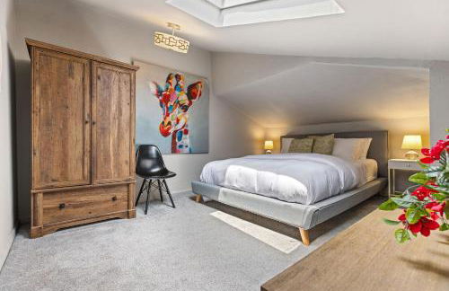 Modern 2BR Dallas Loft w Private Outdoor Terrace - Foto 5