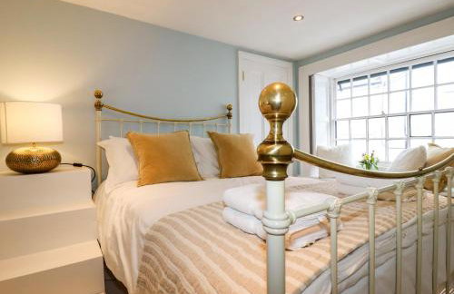 Carew House Cottage - Photo 20