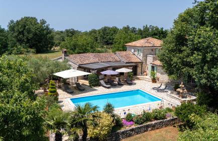 Villa Karim with private pool and BBQ - Foto 24