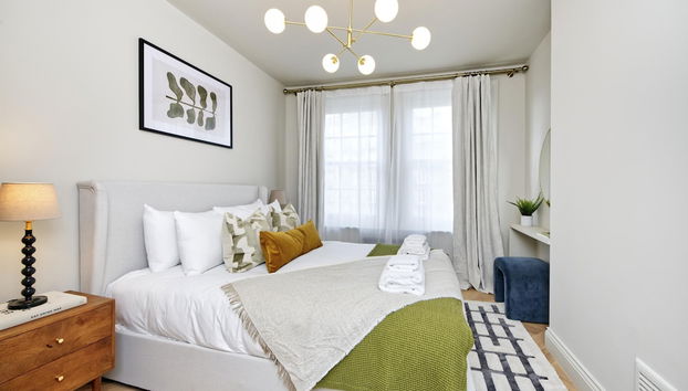 Uptown Chic Near Regent s Park by Underthedoormat - Foto 3, Habitación