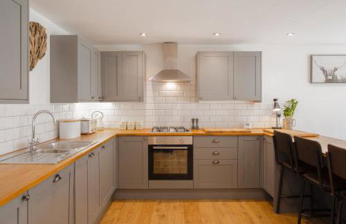 Beautiful Barn Conversion - Orchard Escape for 12! - Foto 14