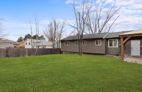 Newly Renovated Basement Apt - Foto 2