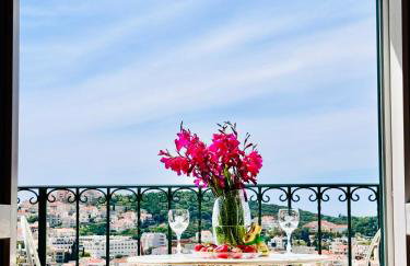 Dalmatian House, spacious stone terraces, balcony , views - Foto 4