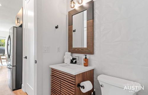 Pet-Friendly 3BR,2.5BA Home w Yard Near Mueller and Moody Center by Austin Vacay - Foto 23