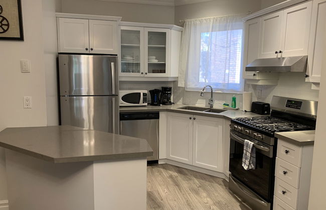 St Annes Suites - Photo 22