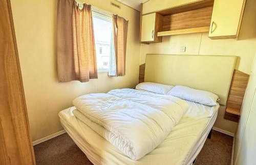 Homely 8 Berth Caravan At California Cliffs Near To Scratby Beach Ref 50067G - Foto 8