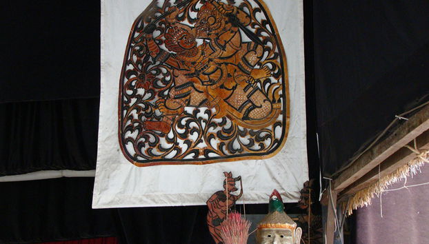 Sovannaphum Shadow Art Performance - Photo 5