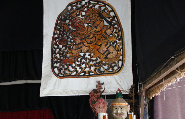 Sovannaphum Shadow Art Performance - Photo 5