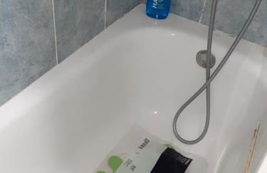 Amanecer marino, solo a 5 minutos andando de la playa - Photo 36