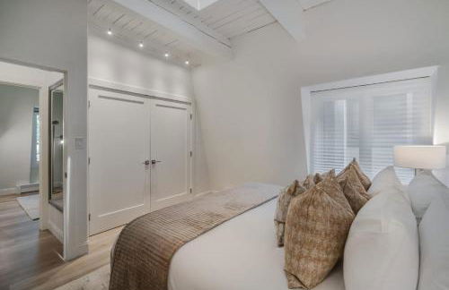 1 Block to Gondola Updated Top-Floor 2BR 2BA - Foto 24