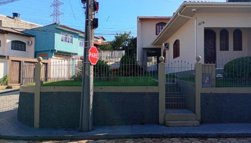Casa 4 Quartos garagem 3 carros, churrasqueira e ar condicionado, - Foto 3