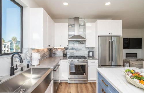 Ocean View Roof Deck - Walk to the Beach & Pier - Foto 30