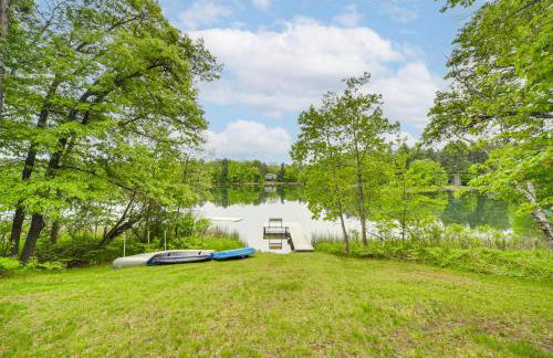 Lakeside Spooner Home with Game Room and Views! - Foto 39