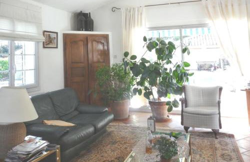 Villa élégante à Céreste avec piscine privée et jacuzzi - Foto 14