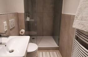 2 BR- New, cozy apartment for 5 people - Foto 9