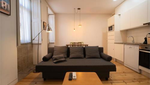 Bonfim 234 Townhouse - Photo 4, stove