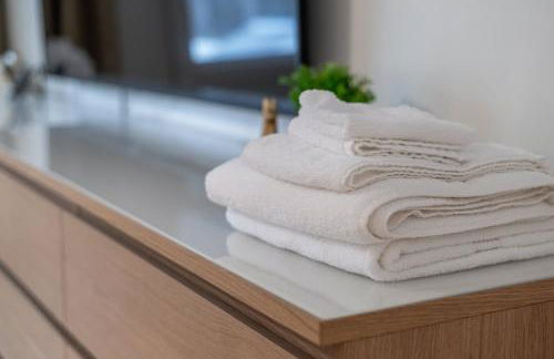 Tranquil Light-Filled Retreat 3BR Ranch - Photo 34