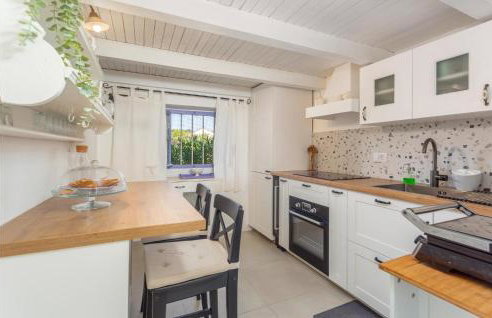 2 Bedroom Lovely Home In Punta Kriza - Foto 6