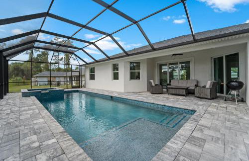 Modern Heated Pool Home Close To Downtown Shopping - Foto 26