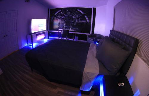 Comfy Expansive Home - Near the Strip - Heated Pool - Foto 15