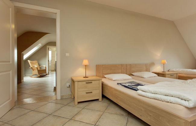 Peer Villa With Garden - Foto 8