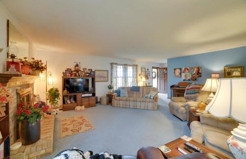 Peaceful Hazel Cottage with Deck and Yard! - Foto 5