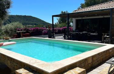 Nouveaute Splendide Villa Mara avec Piscine pour 10 Pers à La Cadiere d Azur à 10 mn des Plages - Foto 1