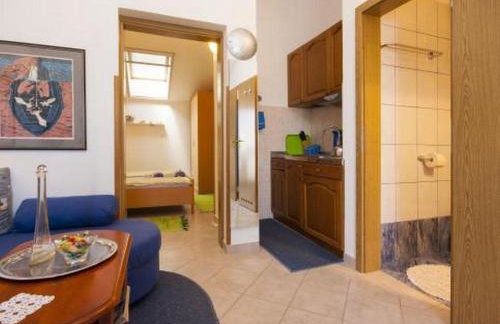 Family friendly seaside apartments Krapanj, Sibenik - 18004 - Foto 14