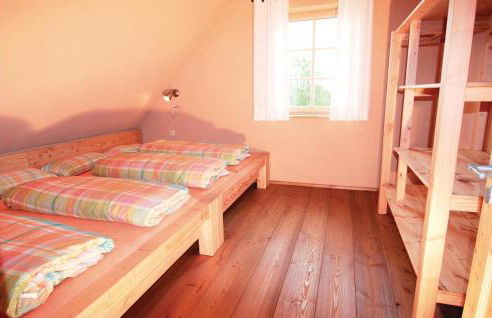 Three-Bedroom Holiday Home In Schillingsfurst - Foto 16