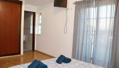 Charming house with fireplace in Grândola, 142 m², Internet included - Foto 4