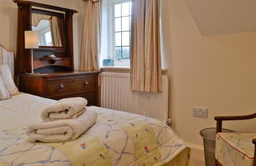 Old School House - Photo 12